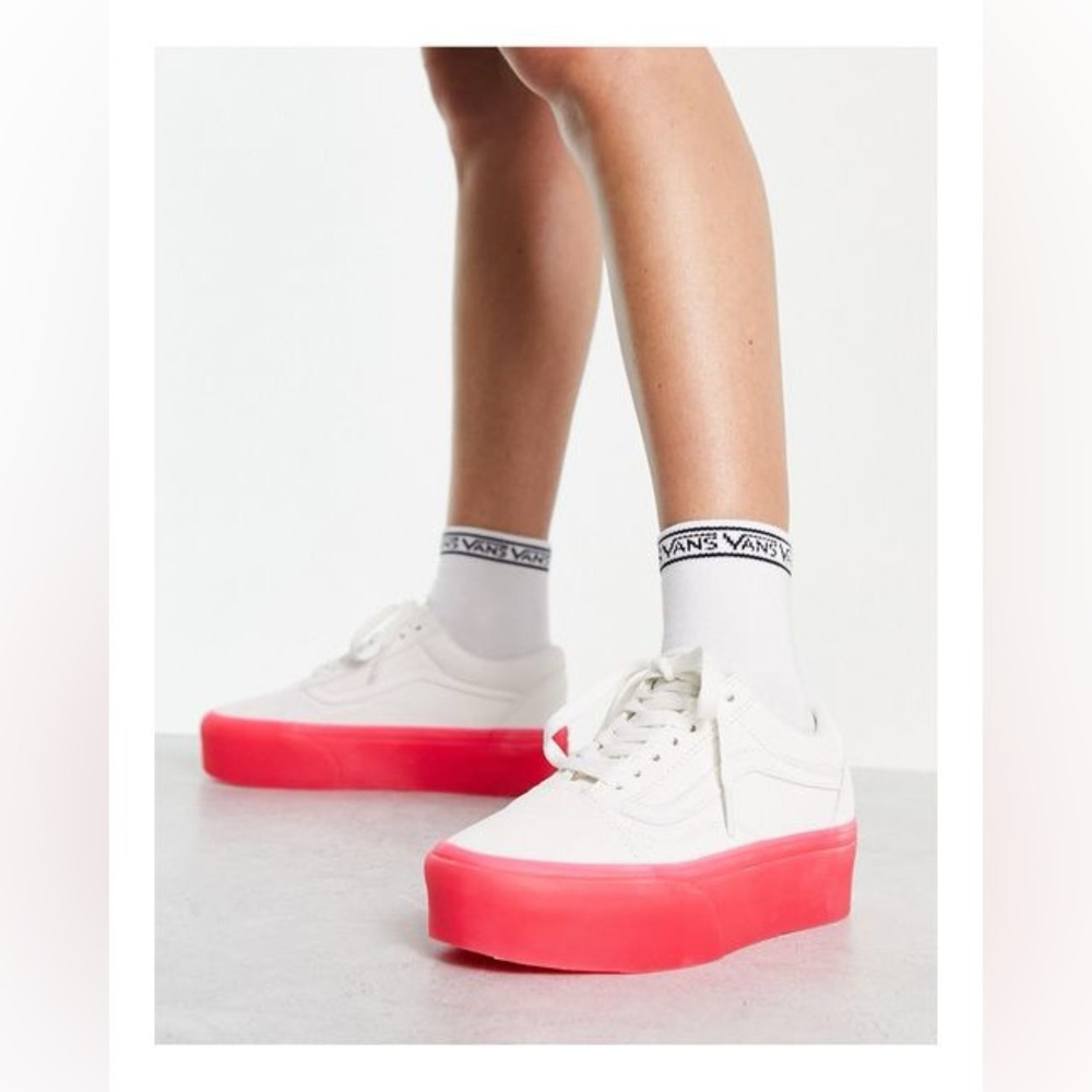 Vans White Suede Sneakers with Pink Soles - Picture 7 of 7
